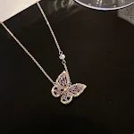 Colar de borboleta minimalista para mulheres Joia elegante Design delicado Acessório de moda Presente ideal para ela Leve e charmoso — foto 1