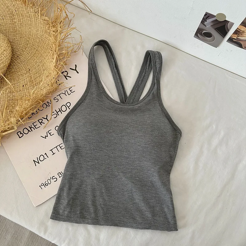 Regata feminina com costas cruzadas e bojo, conforto e suporte para diversas atividades, ideal para treino e uso casual. — foto 12