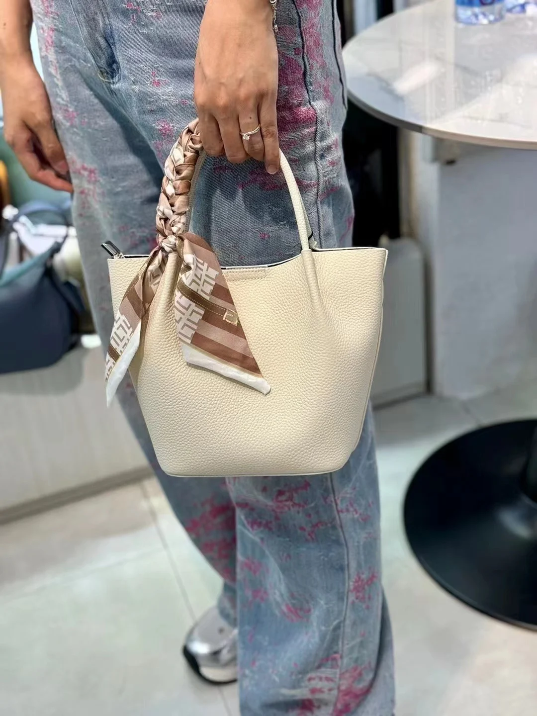 product image - 3
