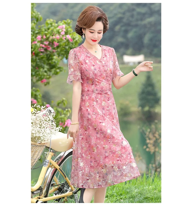 Title 3, Nieuwe zomer chiffon jurk modieus en stijlvol. ...