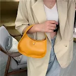 Bolsa fashion para combinar com tudo. Estilo e praticidade em um só acessório. Ideal para o dia a dia, com design atemporal e espaço para suas necessidades. — foto 3