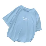 Camiseta de algodão de manga curta com estampa, perfeita para o dia a dia. Conforto e estilo em uma peça leve, ideal para diversas ocasiões. — foto 2