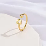 D