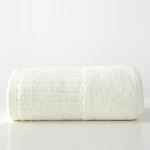 Toalha de rosto de algodão macia e confortável, para uma limpeza suave e agradável. Perfeita para o cuidado diário da pele. — foto 12