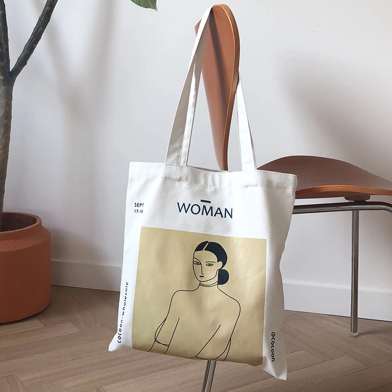 Simple and versatile canvas bag for everyday use. Durable and functional, perfect for shopping, work, or travel. A relia — photo 4