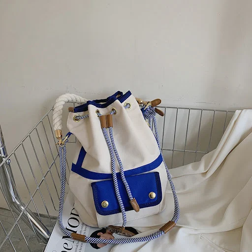 Title 1, Womens Handbag, Shoulder, Cross-body and Bucke...
