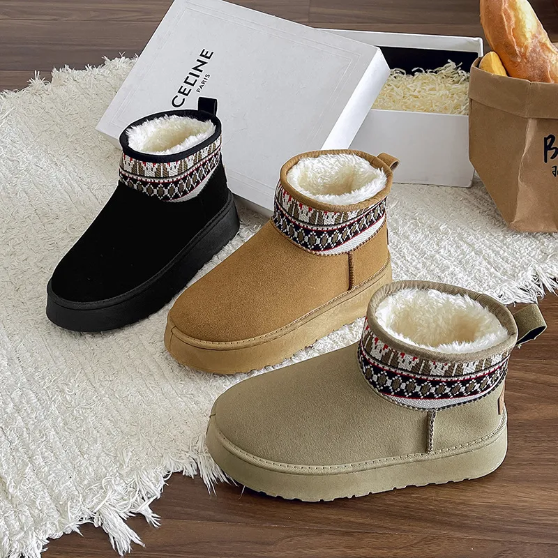 Fleece-lined thick fashion ethnic style short women's cotton boots. Warm, comfortable, and stylish winter boots perfect — photo 6