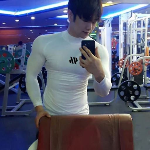 Title 3, Mens Fitness Long Sleeved Quick Drying Sports ...