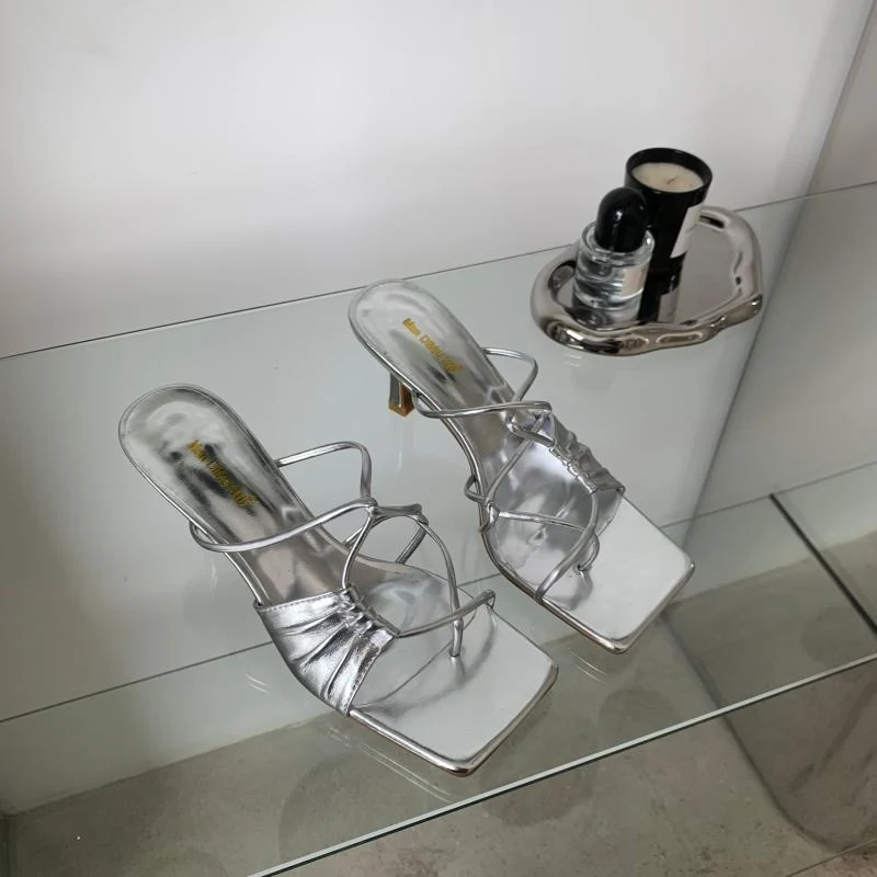 Title 7, Nieuwe PU niche high-heeled schoenen voor dames...