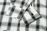 Camisa masculina de manga longa xadrez com combinação de cores para o outono, ideal para um visual moderno e confortável, perfeita para diversas ocasiões. — foto 9