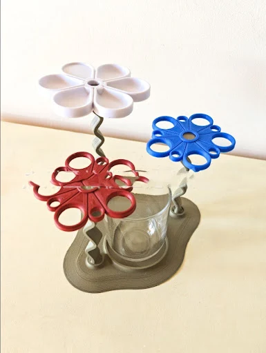 Title 2, Flower Paint Paint Storage Box with Painting To...