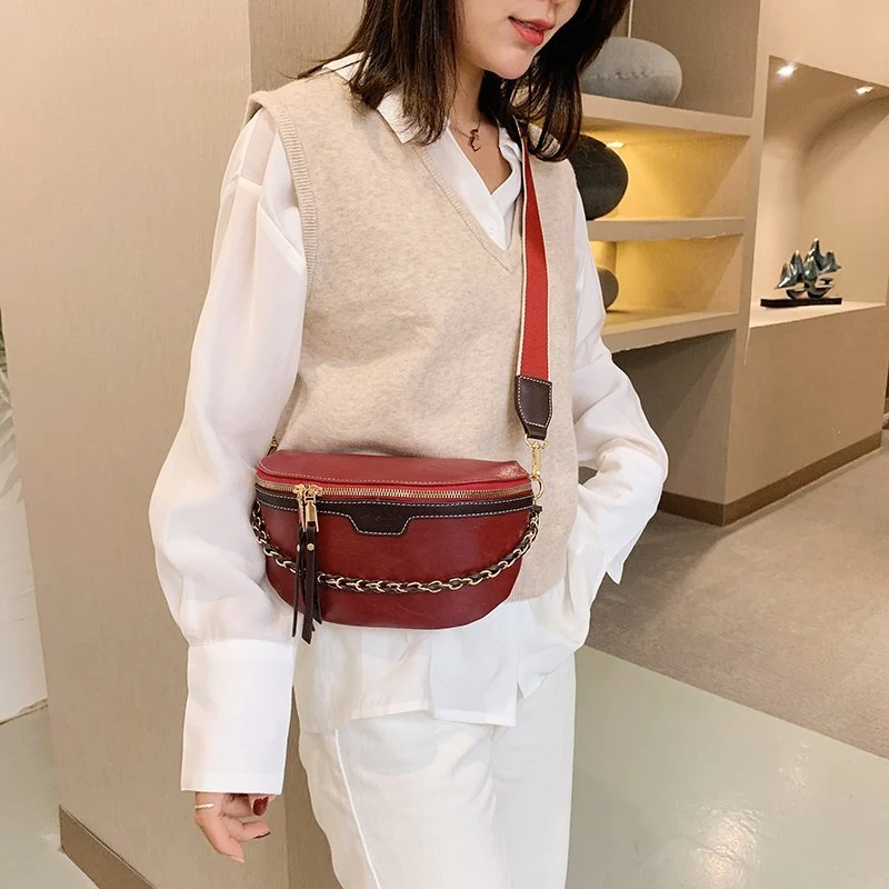 Bolsa mensageiro casual de peito com textura colorida e alça única. Conforto e estilo para transportar seus itens essenciais diários com praticidade. — foto 5