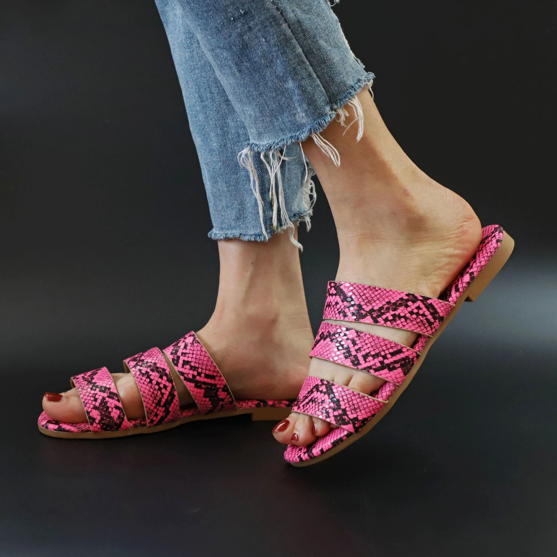 Title 18, Flat snakeskin slippers for women, ultimate com...