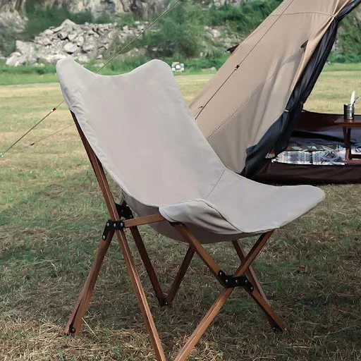 Title 4, Klappbarer Campingstuhl aus Holz, Holzmaserung,...