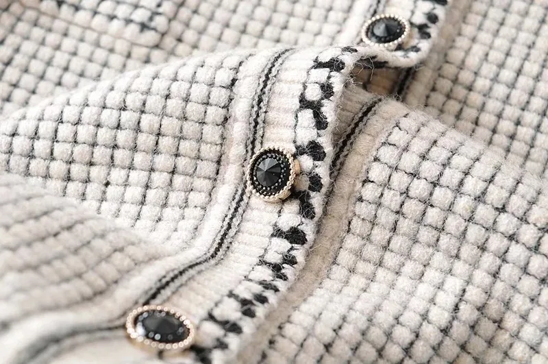 Title 12, Temperament Commuter Ladies Style Fleece Knit C...