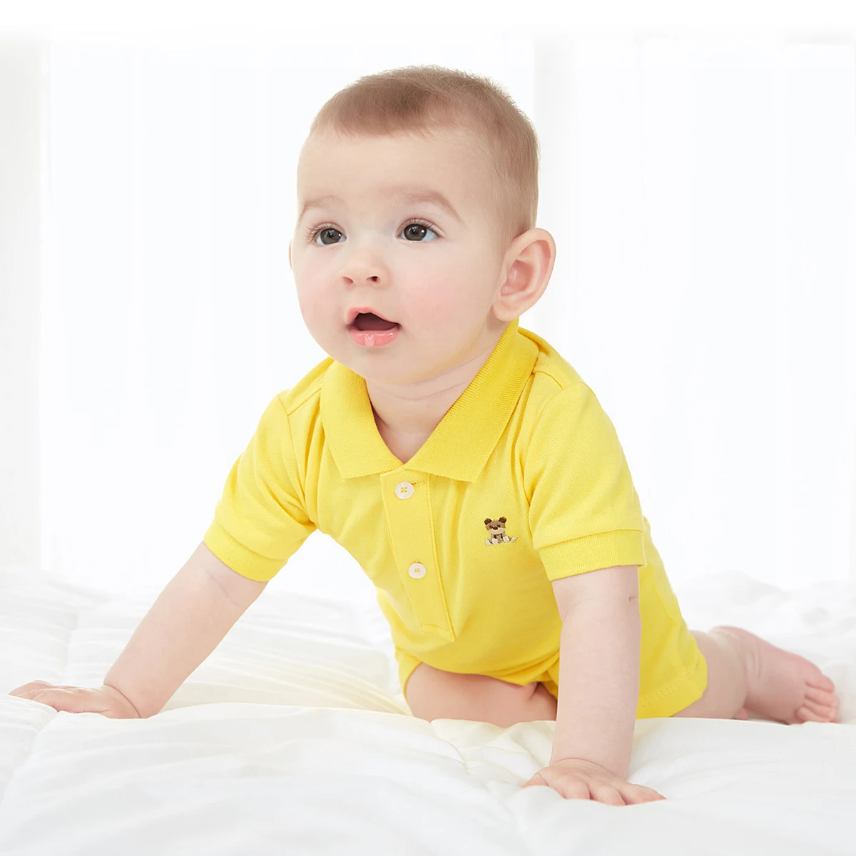 Macacão para bebê com gola polo, peça única, algodão macio, fácil de vestir, ideal para recém-nascidos, confortável e estiloso para o dia a dia. — foto 8