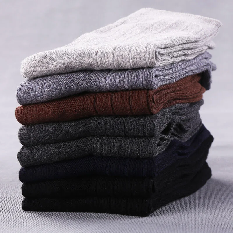 Title 3, Schweißabsorbierende Business-Socken für Herren...