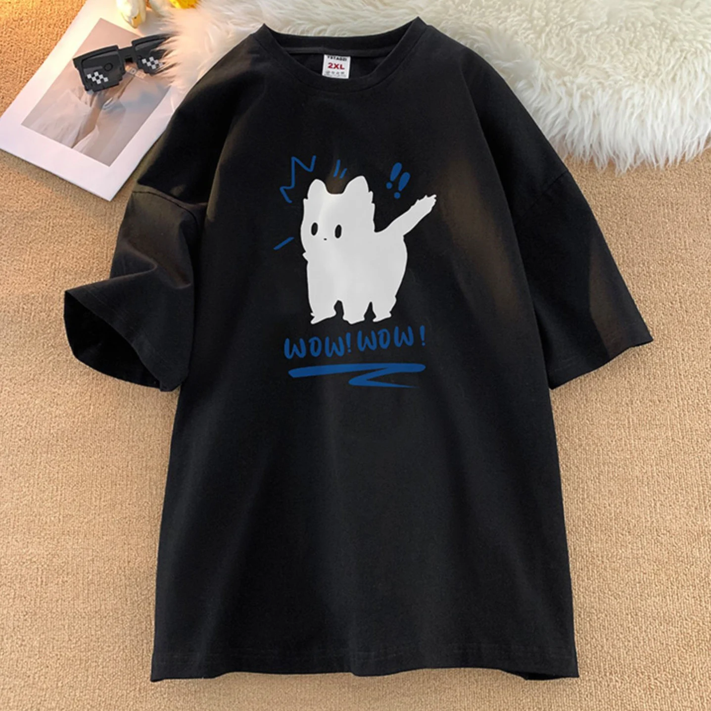 Camiseta masculina de manga curta com estampa de urso de verão. Conforto e estilo para o verão. Perfeita para um visual casual e fresco. — foto 1