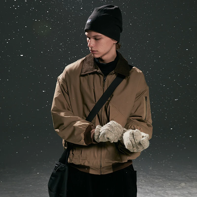 Jaqueta de algodão quente para homem, ideal para o inverno. Conforto e elegância se unem nesta jaqueta de vestir, perfeita para o frio. — foto 1