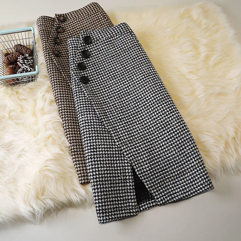 Falda midi diseño pata de gallo para mujer. Elegante y versátil, ideal para looks de trabajo o casuales. Estilo atemporal, comodidad y sofisticación. — foto 4