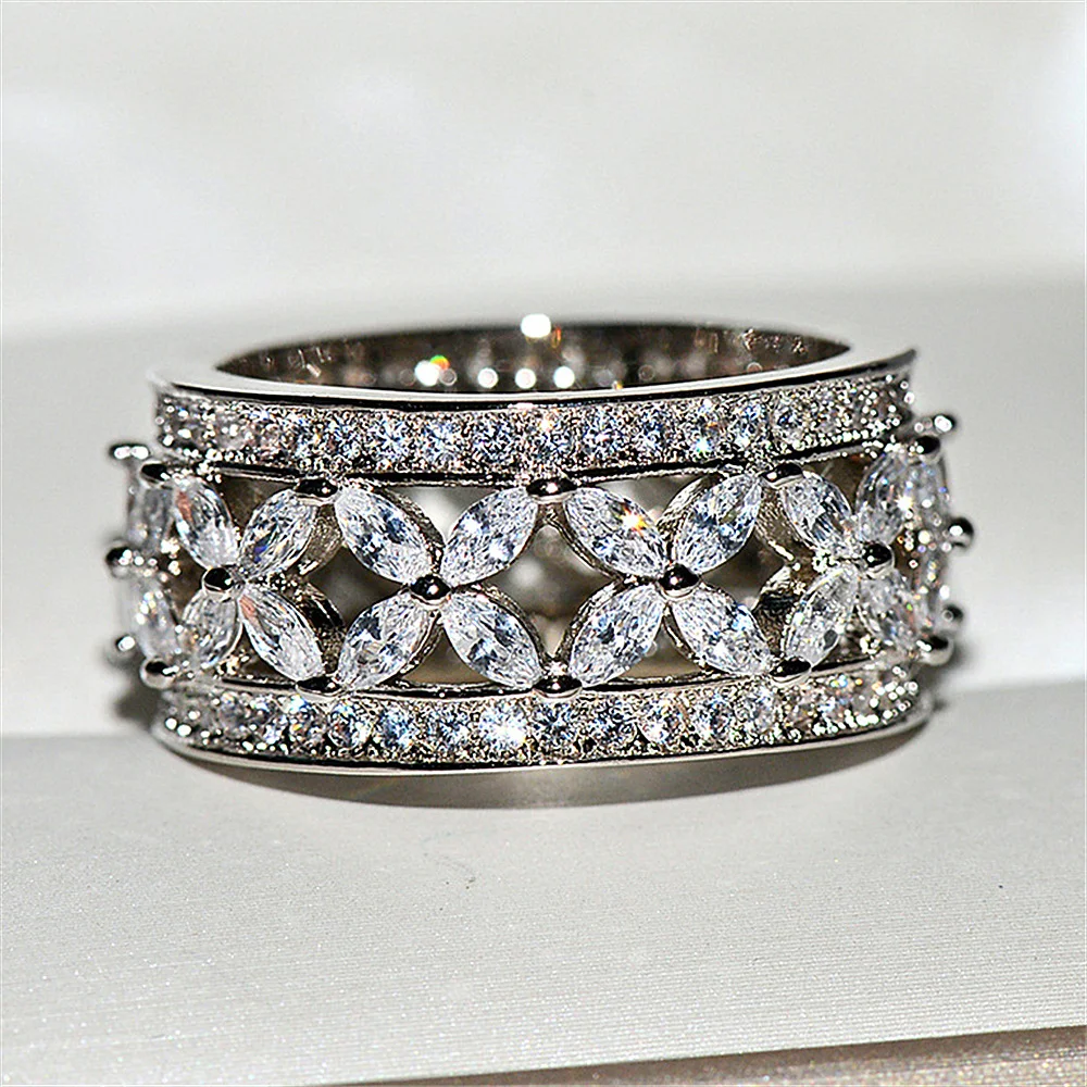 Anel Princesa de Zircônia Cúbica com Laço Vazado, Design Delicado e Sofisticado, Perfeito para Presentear ou Uso Diário — foto 1