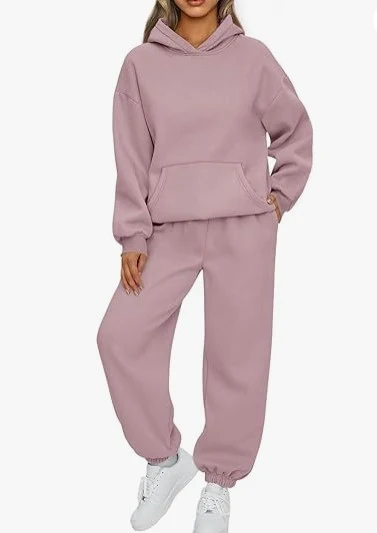 Conjunto deportivo de mujer con capucha casual, dos piezas, pantalón y sudadera, ideal para deporte y tiempo libre, cómodo y moderno. — foto 3
