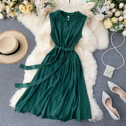 Title 7, Niche Dress Hollow Round Neck Womens Clothing