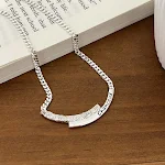 Colar com corrente de clavícula Love Pearl para mulheres, ideal para realçar a beleza do seu pescoço. Um acessório charmoso e delicado para diversas ocasiões. — foto 15