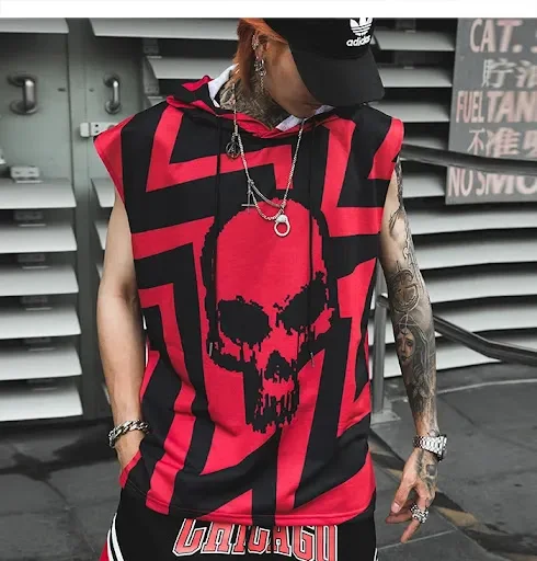 Title 3, Shantou printed hooded vest