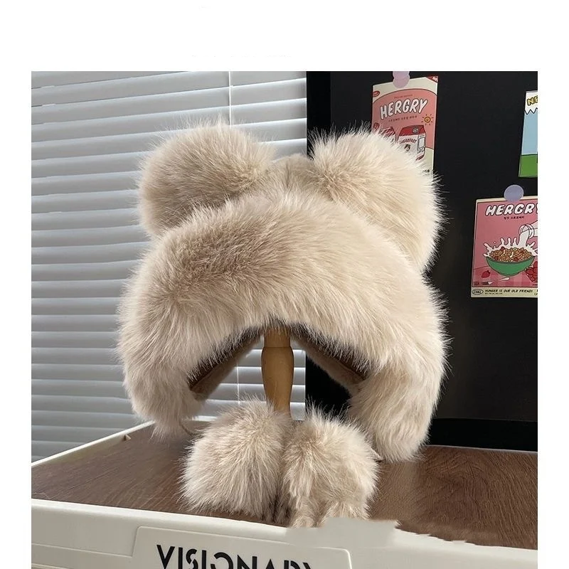 Dikke warme oorkleppen, schattige grote hoofdomtrek, vossenbont Ushanka — foto 8