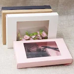 Caixa de papel colorida para janela de PVC. Proteja e exiba seus produtos de forma eficaz. Ideal para embalagens, realça detalhes e atrai clientes. — foto 1