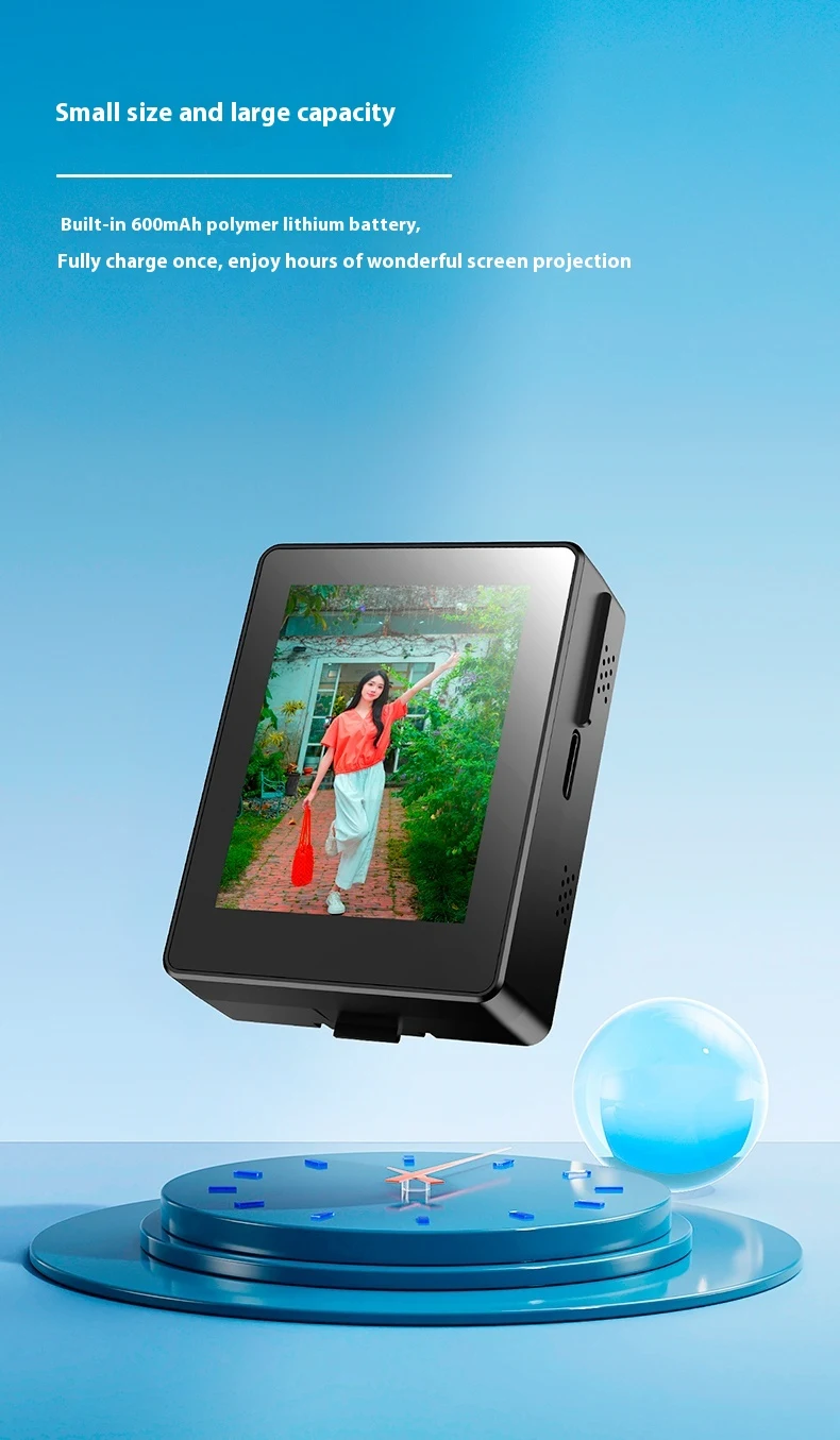 Title 11, Mobiele telefoon selfie achter scherm projectie...