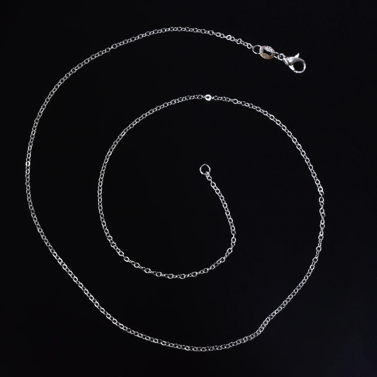 Colar de prata 925 com corrente em formato de O, um acessório de moda que adiciona elegância e charme ao seu visual. — foto 6