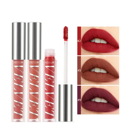 Title 2, Lucidalabbra velluto mat waterproof. Colore int...