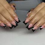 Black 24 Pieces