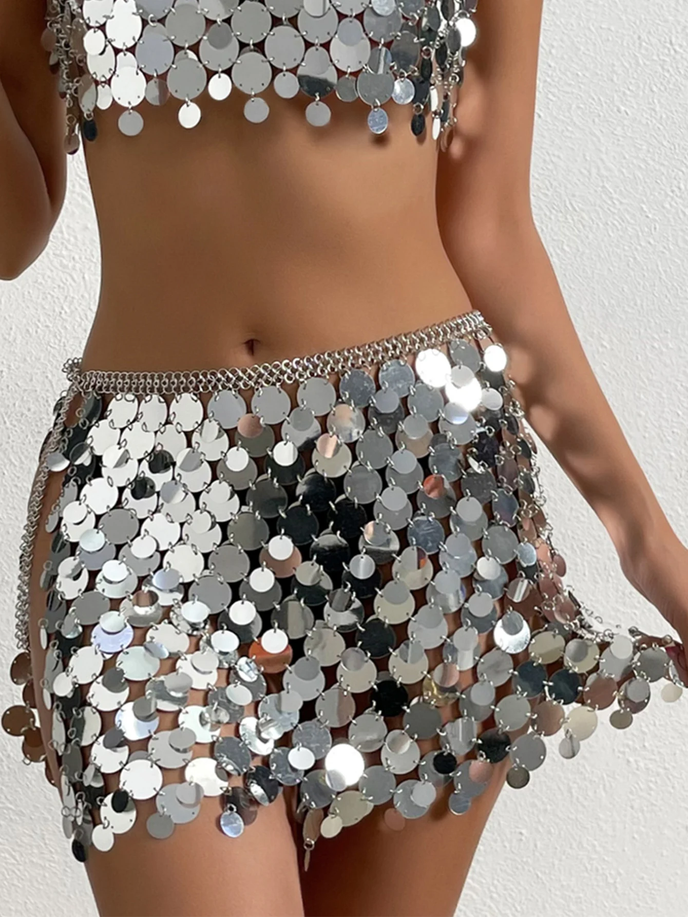 Vestido Sling com Detalhes de Miçangas Temperamento Elegante Perfeito para Festas e Eventos Sofisticados, Design Charmoso e Caimento Impecável — foto 4