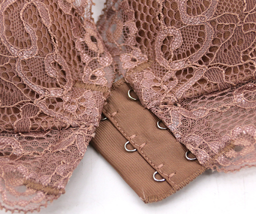 Title 3, Gathering seamless underwear