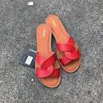 Flat-heeled casual women's slippers with leather buckle and plus sizes, comfortable and stylish everyday footwear. — photo 1