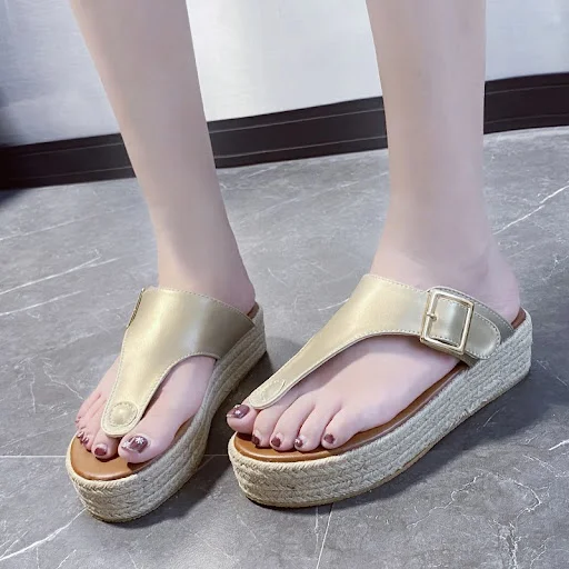 Title 6, Womens Leather Platform Flip Flops with Belt B...
