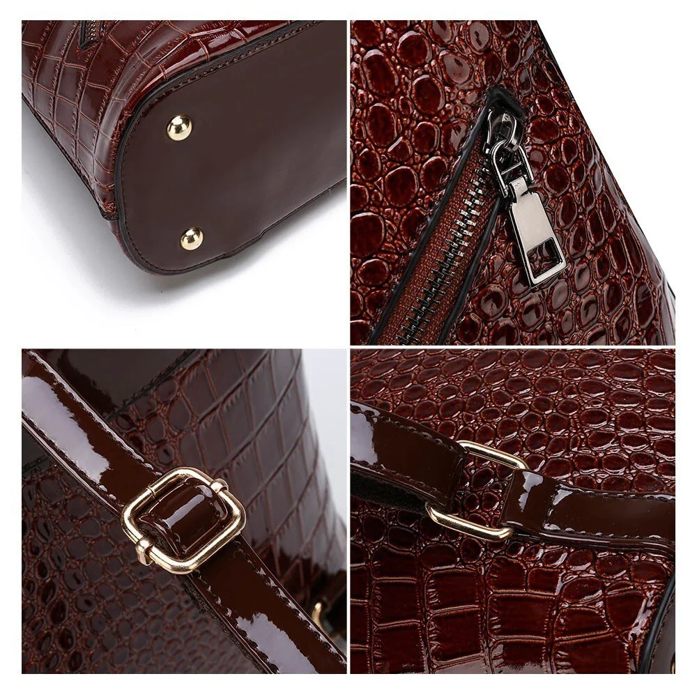 Bolsa transversal de couro macio com 6 peças e carinha sorridente. Perfeita para carregar seus pertences com estilo e praticidade. — foto 4