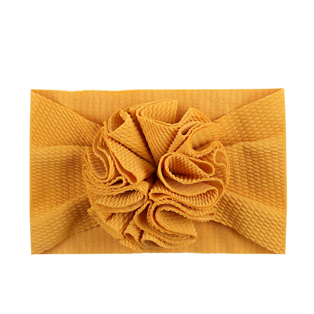 Faixa de cabelo infantil com flores para bebês, acessório fofo para fotos, festas e uso diário. Macia e confortável, ideal para meninas. — foto 12