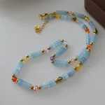 Colar com pingente de lápis-lazúli natural feito à mão, joia elegante e autêntica, realça sua beleza natural e estilo único. — foto 2