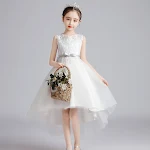 Mädchen Prinzessin Rock mit Schleppe Festliches Kleid Langes elegantes Kleid für kleine Mädchen Ideal für besondere Anlässe. — foto 1