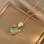 Colar feminino com design de mudança gradual de cor, pedra quente, realça sua beleza com um toque de elegância e calor. — foto 7