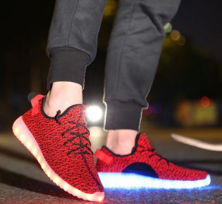 Buty promieniujące kokosem dla naturalnego blasku. Poczuj komfort i styl z tymi butami, które rozświetlą Twój dzień. — zdjęcie 15
