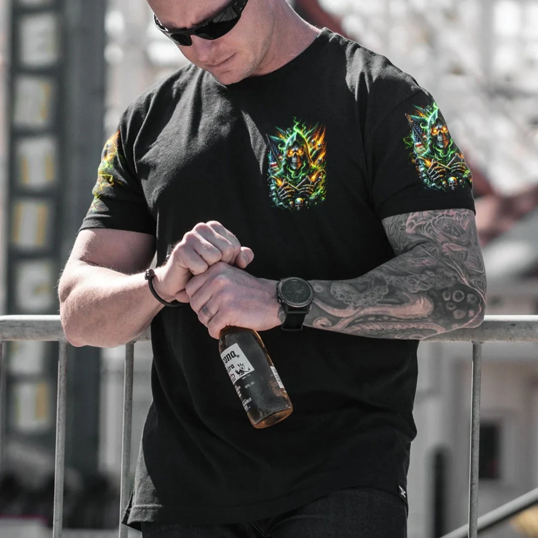 Men's 3D Digital Printed Casual Round Neck Short Sleeves T-shirt. Experience comfort and style with this versatile shirt — photo 2