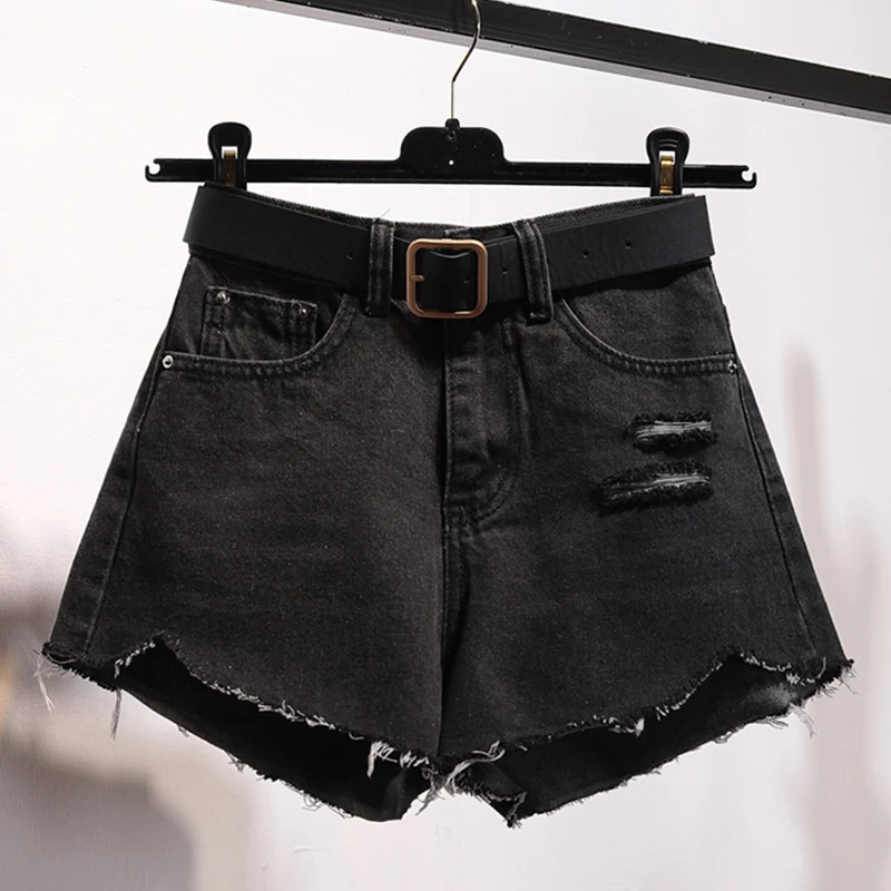 Onregelmatige denim shorts voor dames Comfortabele en stijlvolle zomerlook Perfecte pasvorm en moderne uitstraling Uniek en flatterend design Ideaal voor elke gelegenheid — foto 2