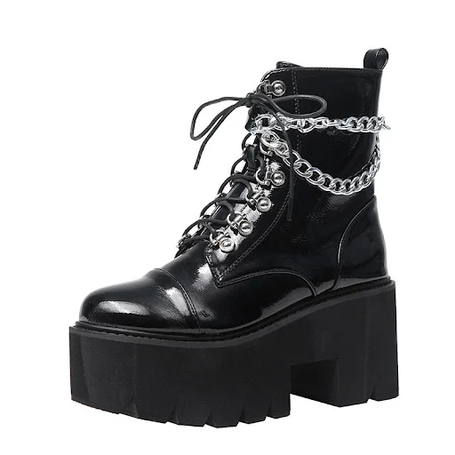 Title 5, Womens chain zipper punk style short boots. Cr...