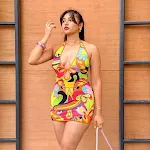 Bedrukte mouwloze halternekjurk met diepe V-hals en holle details, de perfecte zomerjurk voor een stijlvolle en comfortabele look, ademend — foto 7