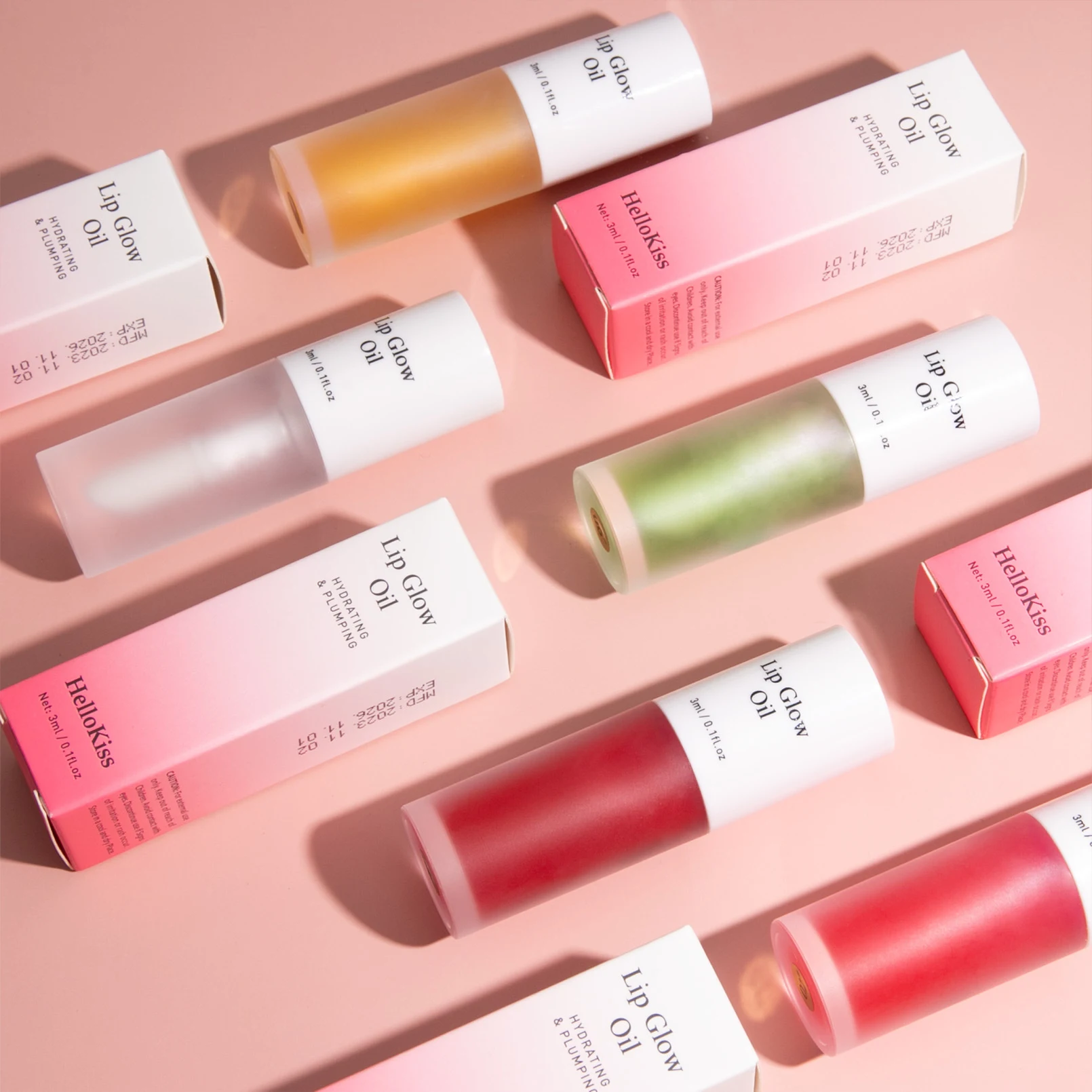 Gloss labial hidratante com sabor de fruta, leve e com efeito molhado. Hidrata e deixa os lábios macios e com brilho. — foto 2